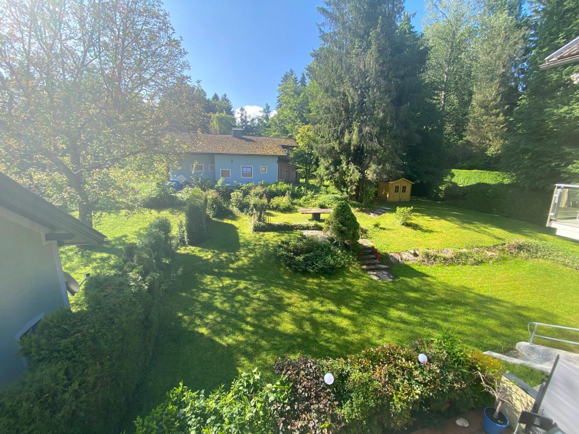 Ferienwohnung Efeunest Velden Velden am Wörthersee Esterno foto